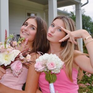 Meet your Posher, Courtney